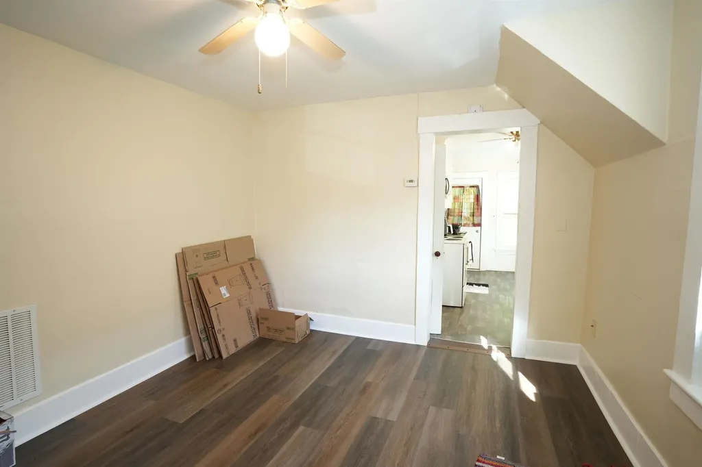 128 Franklin Street Franklin NH 03235