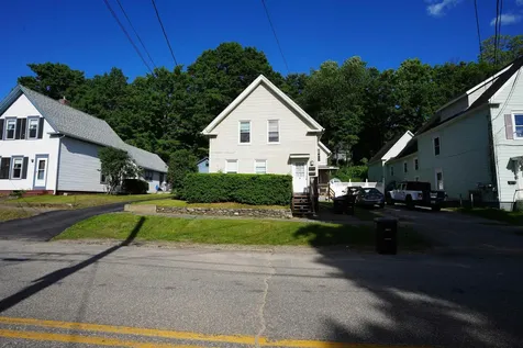128 Franklin Street Franklin NH 03235