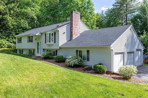 11 King Henry Court Merrimack NH 03054