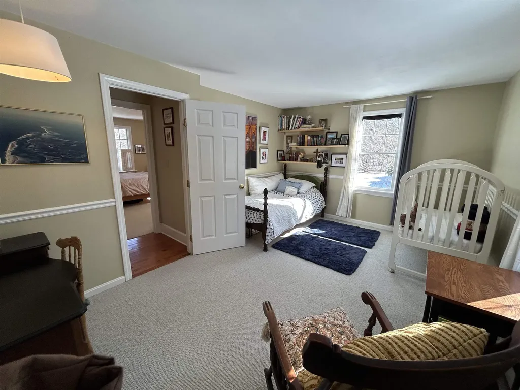 5 Carriage Drive Exeter NH 03833