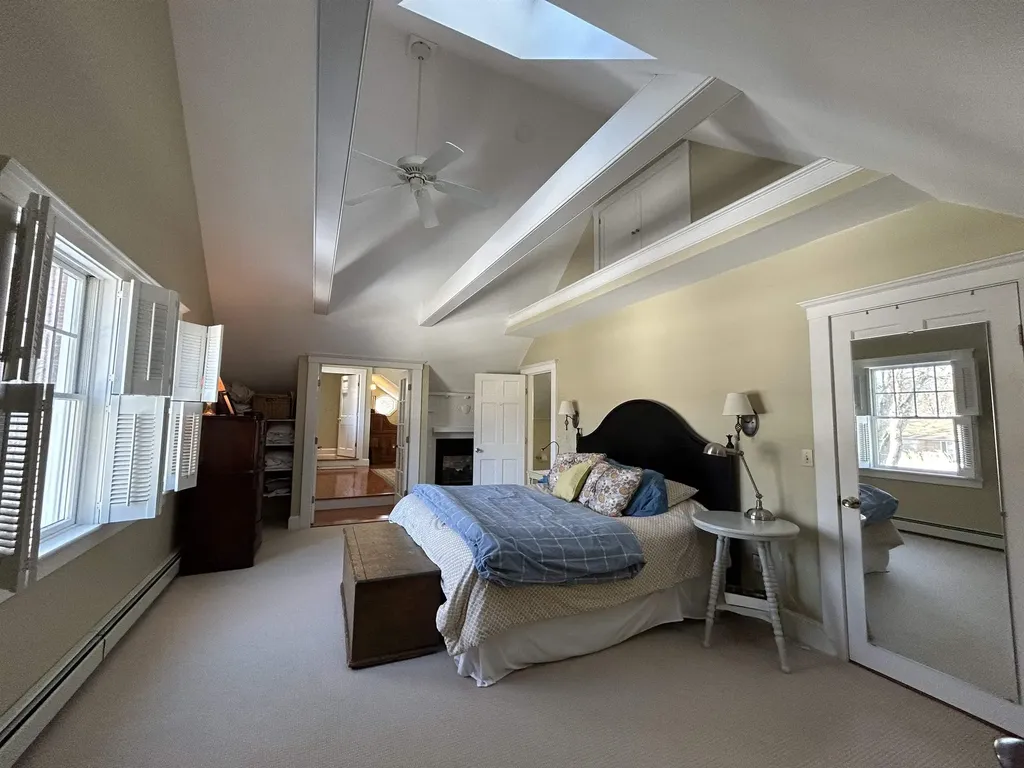 5 Carriage Drive Exeter NH 03833