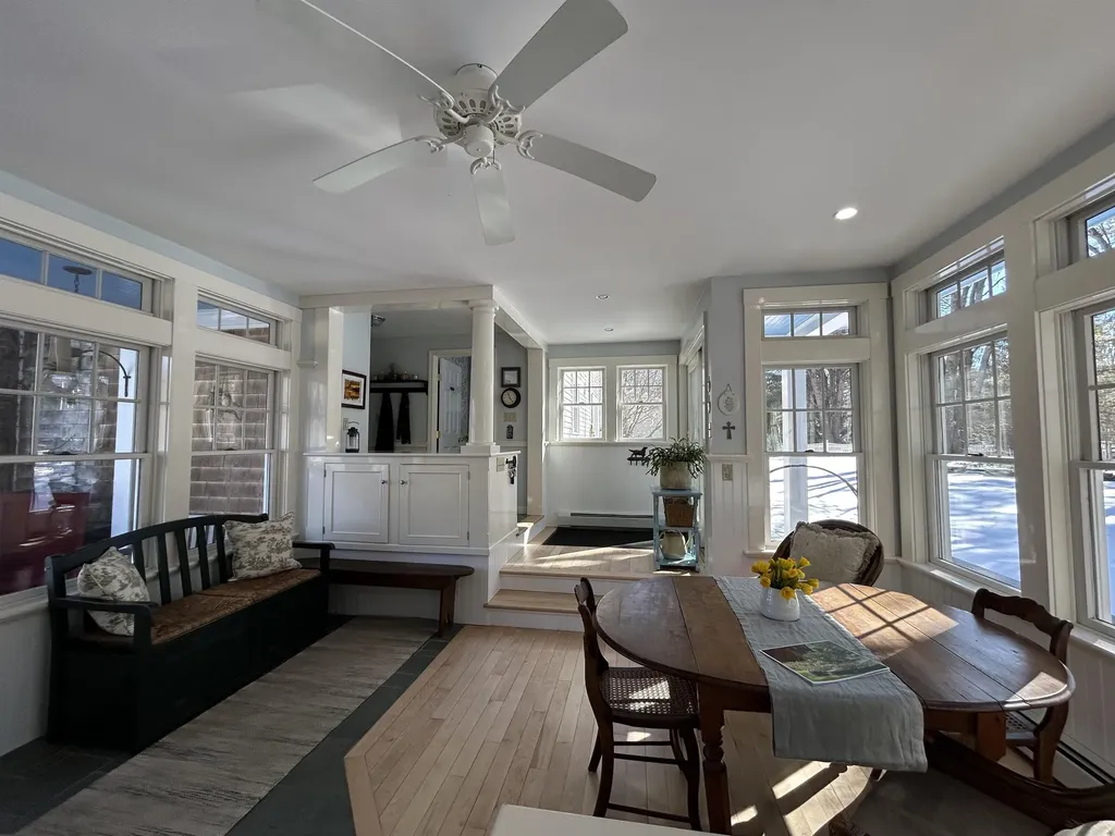 5 Carriage Drive Exeter NH 03833