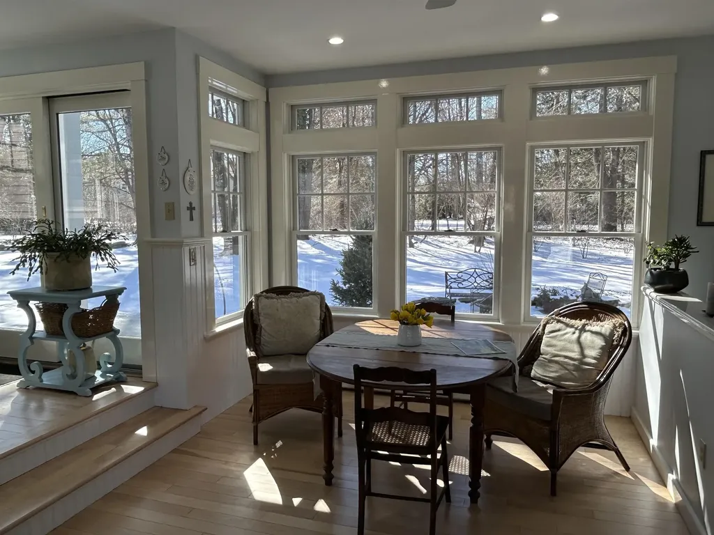 5 Carriage Drive Exeter NH 03833