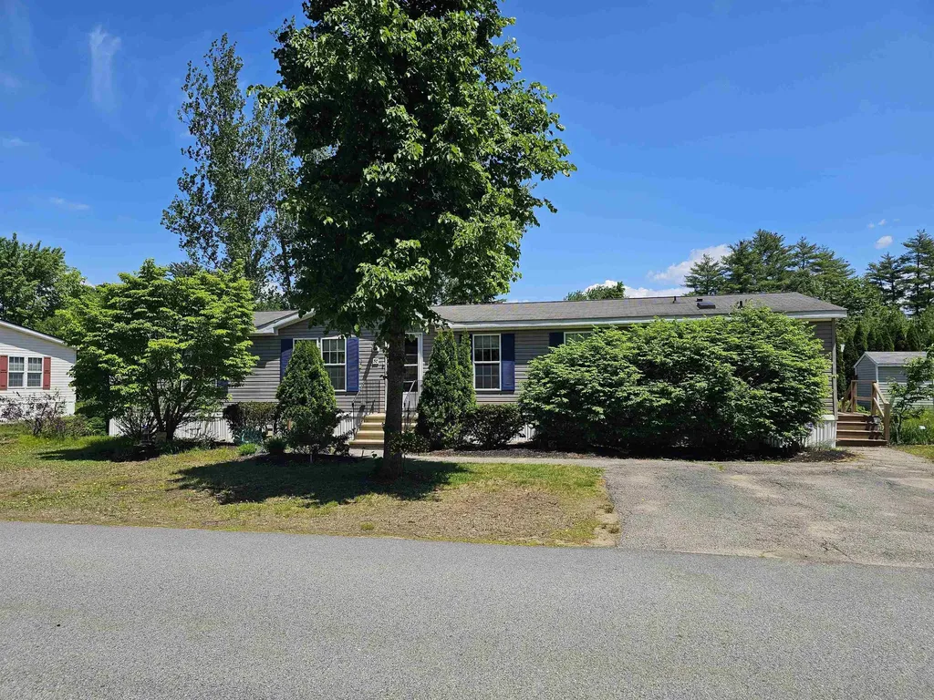 30 Shiloh Drive Rochester NH 03867