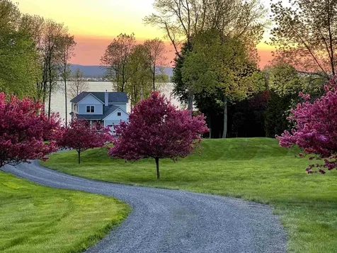 355 Us Route 2 Grand Isle VT 05458