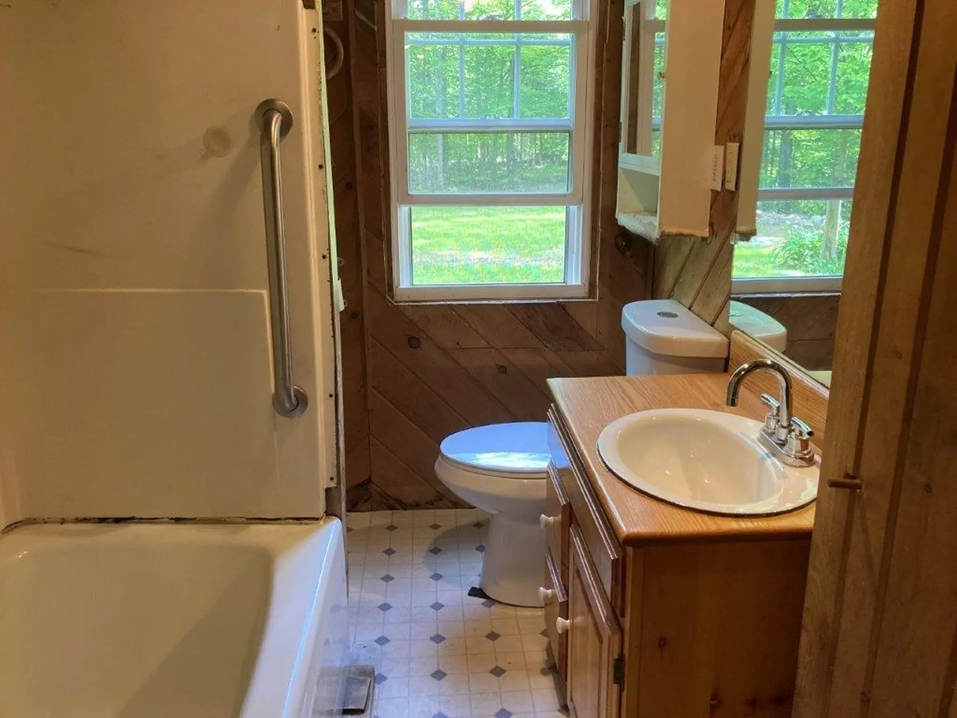 390 Ibey Road Canaan NH 03741
