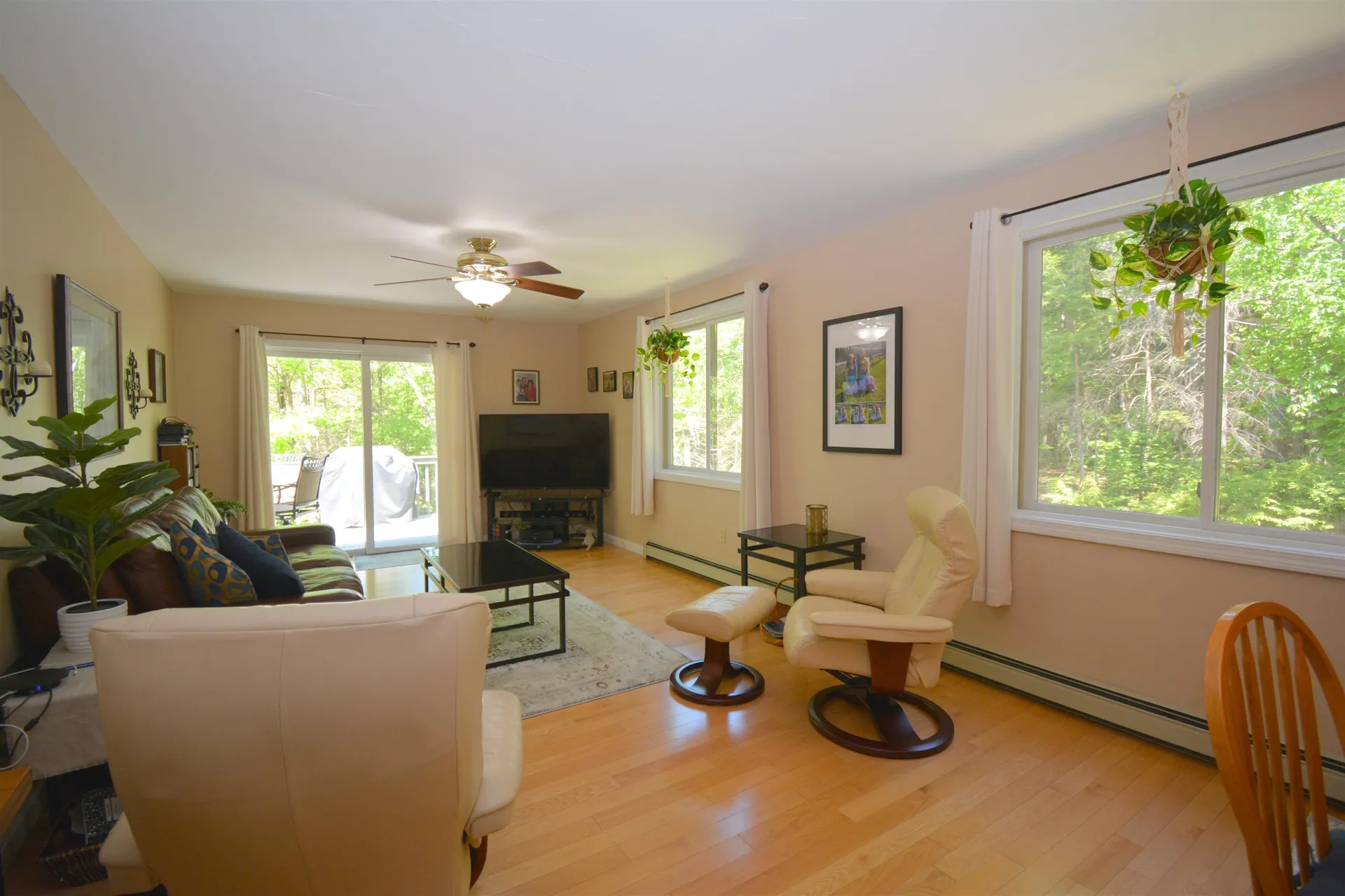 35 Hummingbird Hill Grantham NH 03753