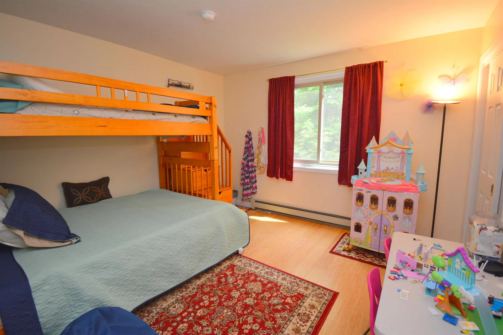 35 Hummingbird Hill Grantham NH 03753