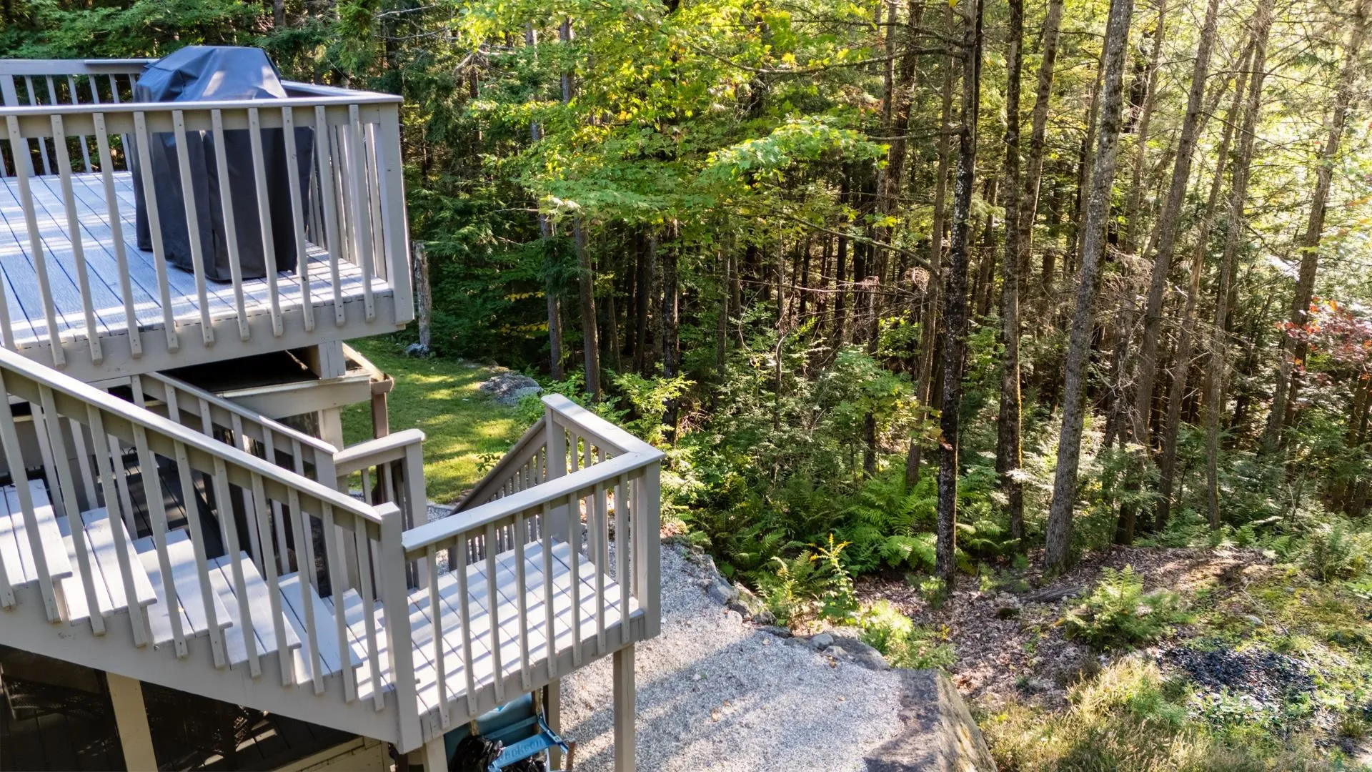 35 Hummingbird Hill Grantham NH 03753