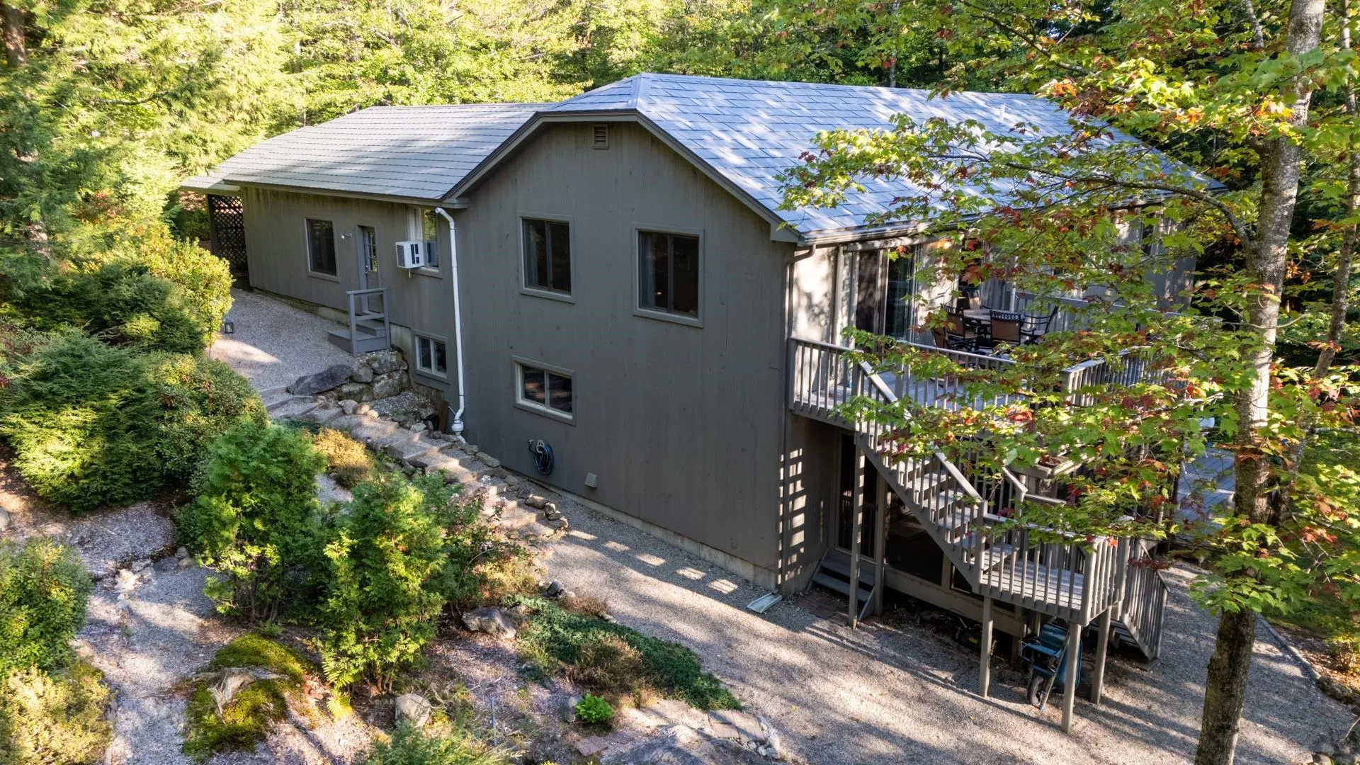 35 Hummingbird Hill Grantham NH 03753