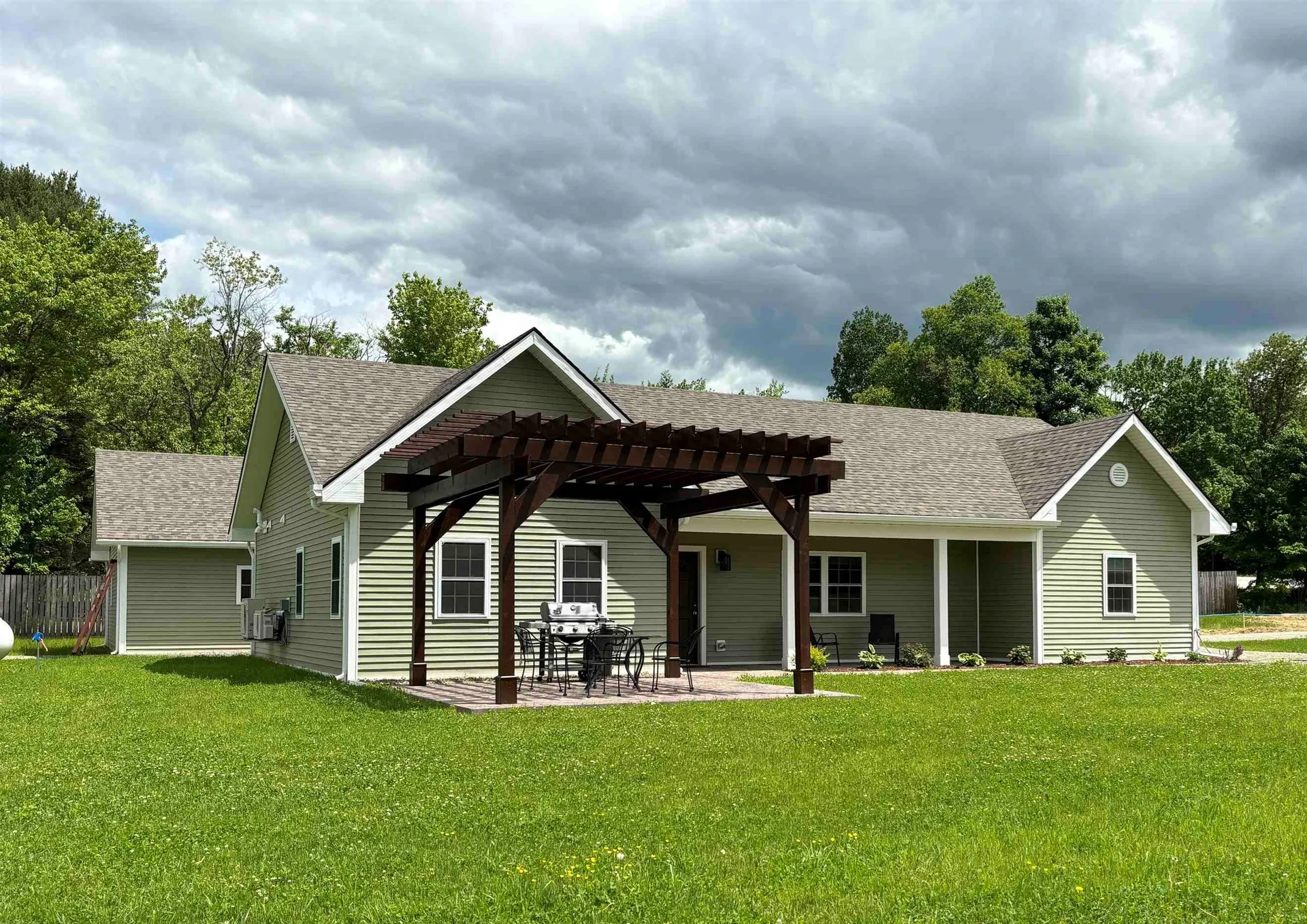 2049 Battle Row Hyde Park VT 05655