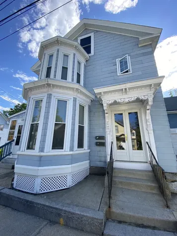 81 Elm Street Nashua NH 03060