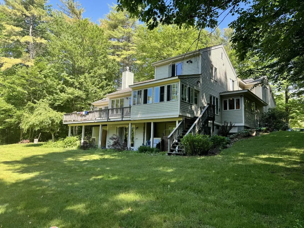 18 Algonquin Drive Keene NH 03431