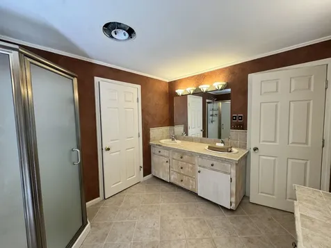 18 Algonquin Drive Keene NH 03431