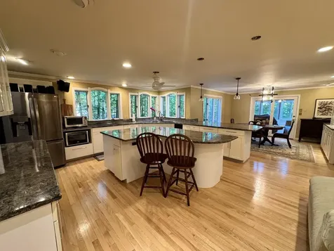 18 Algonquin Drive Keene NH 03431