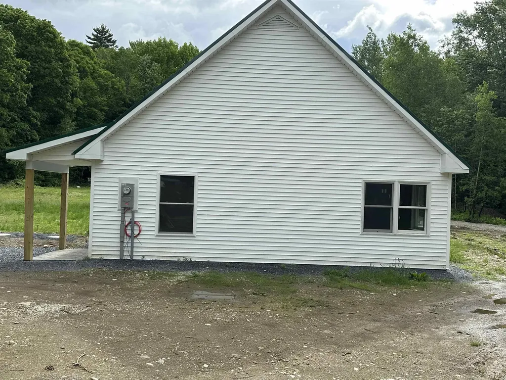 52 Robin Bird Lane Brandon VT 05733