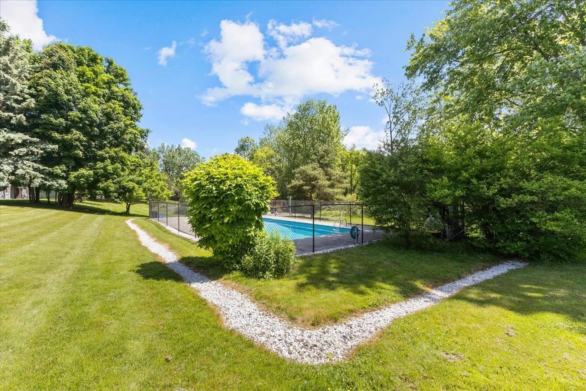 92 Quarry Hill Road South Burlington VT 05403