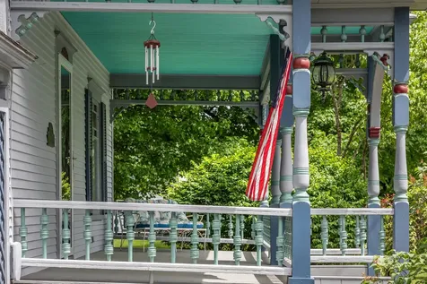 656 Main Street Chester VT 05143