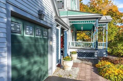 656 Main Street Chester VT 05143