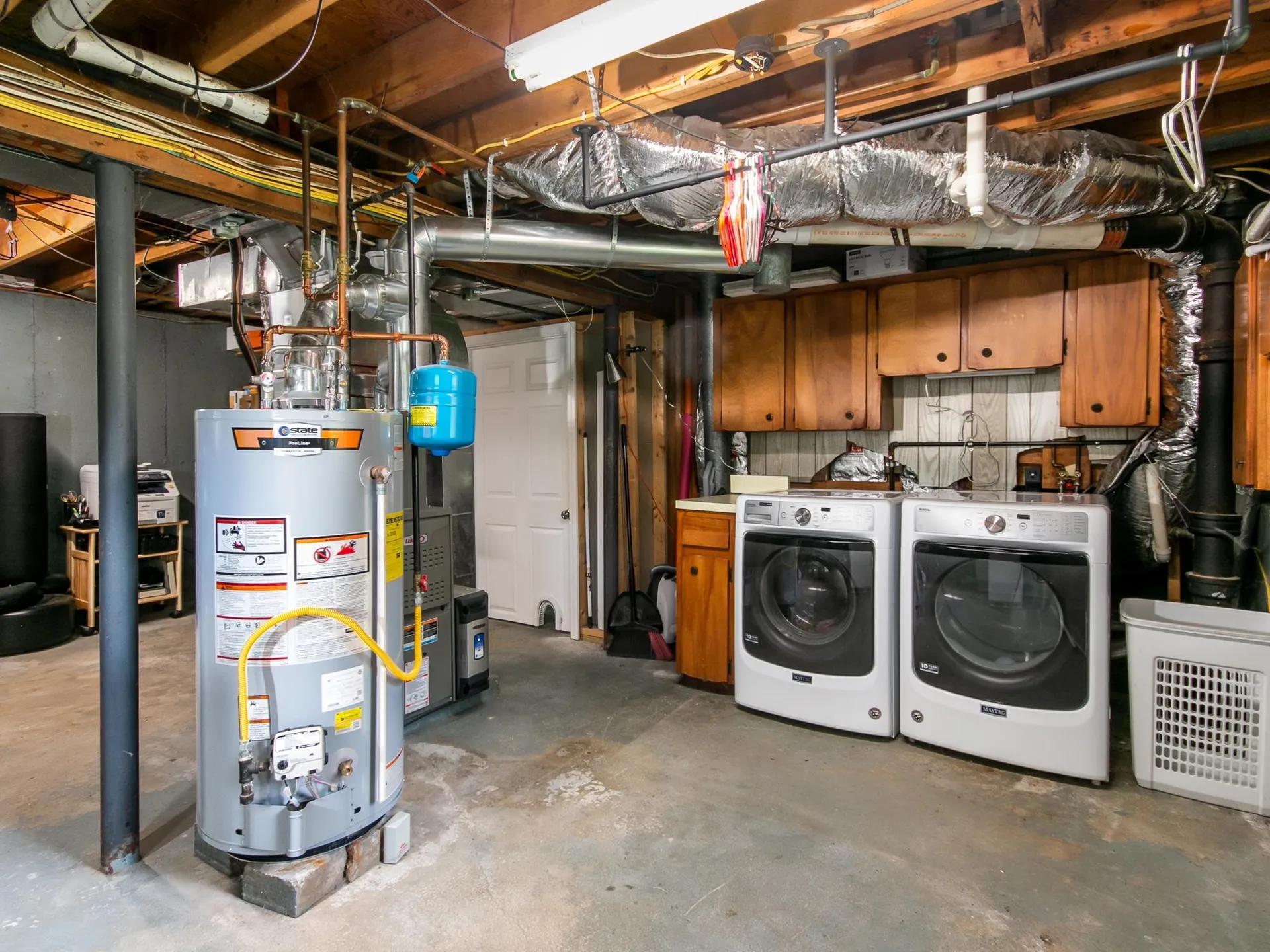 44 Cambridge Road Nashua NH 03062