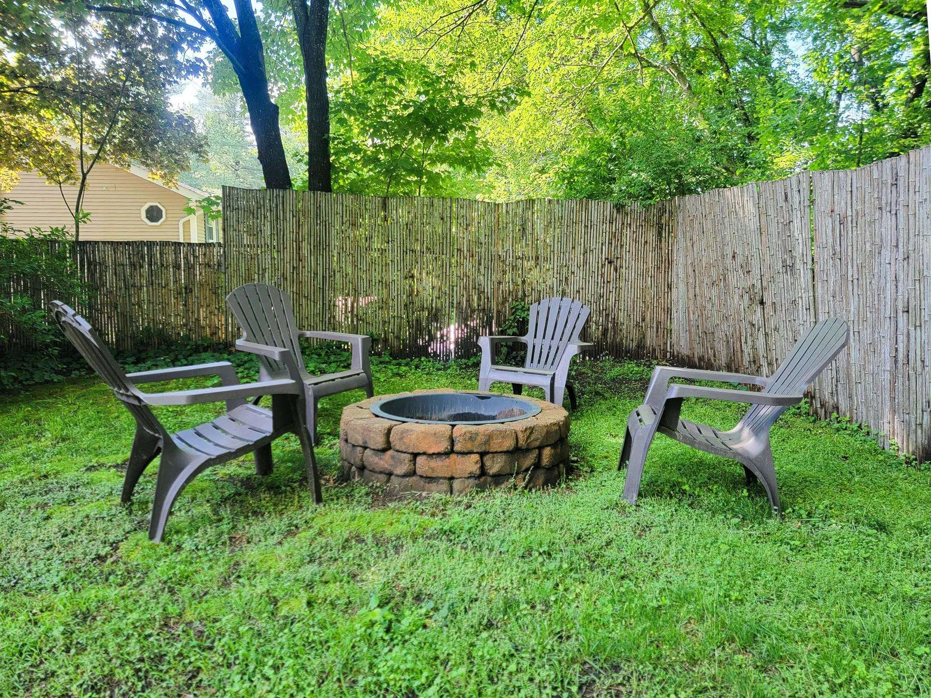 44 Cambridge Road Nashua NH 03062