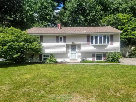 44 Cambridge Road Nashua NH 03062