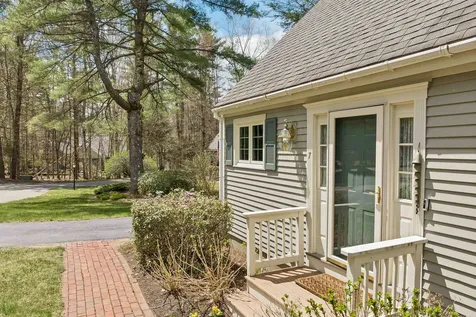 7 Juniper Green Wolfeboro NH 03894