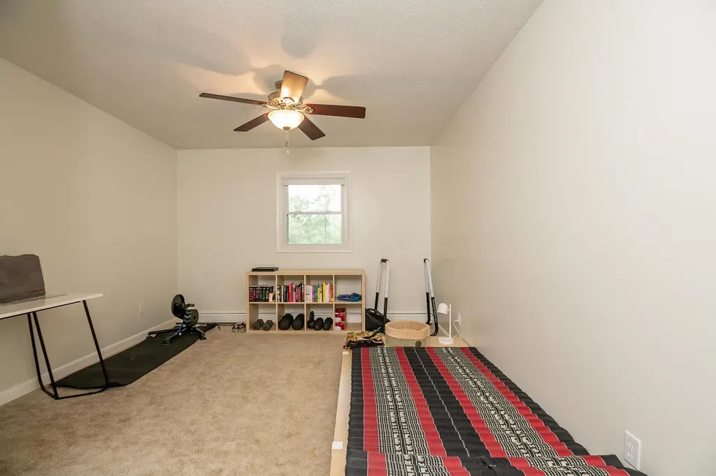 10 Greenbriar Drive Essex VT 05452