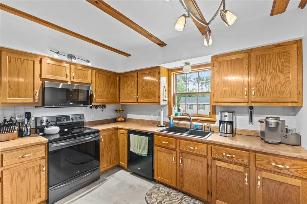 3 Beeman Road Fairfax VT 05444