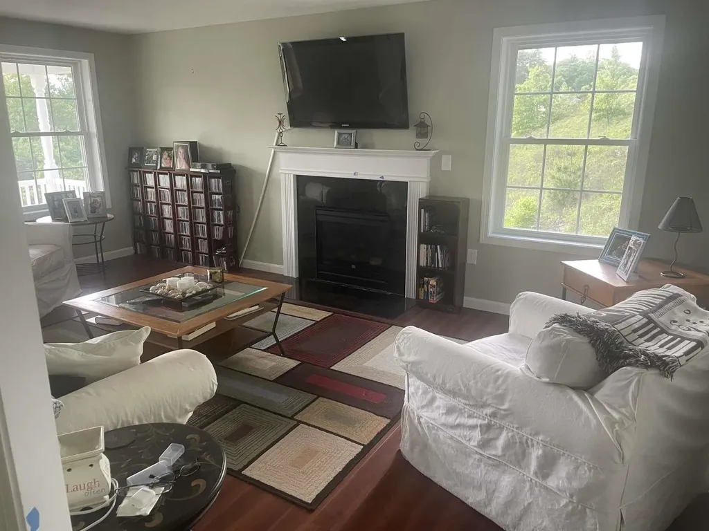 10 Conservation Drive Merrimack NH 03054
