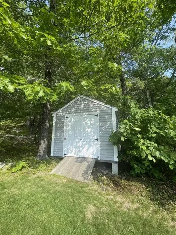 10 Conservation Drive Merrimack NH 03054