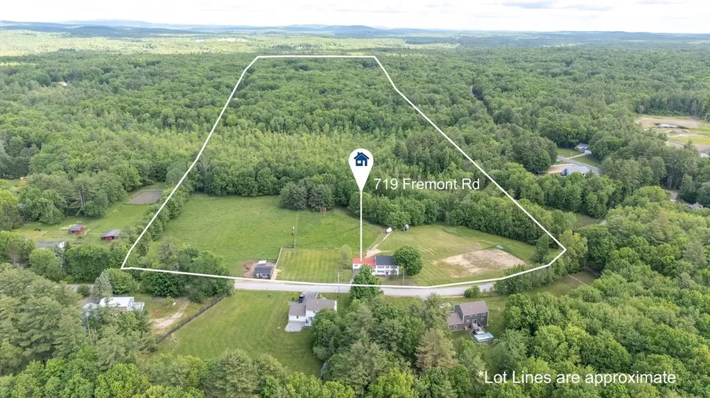 719 Fremont Road Chester NH 03036