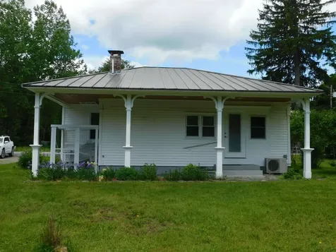 386 1st Avenue Chester VT 05143