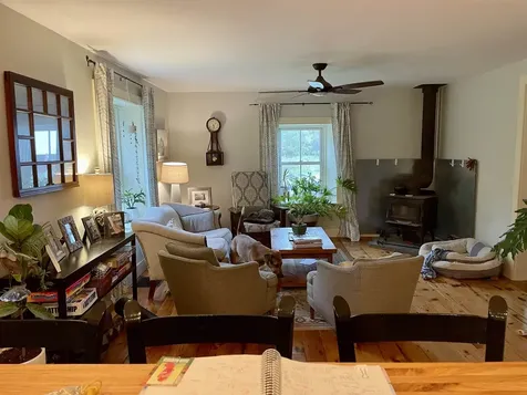 1147 East Main Street Richmond VT 05477