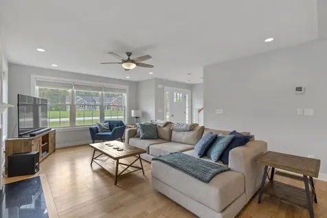 15 Echo Farm Drive Epping NH 03042