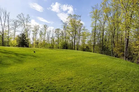 15 Echo Farm Drive Epping NH 03042