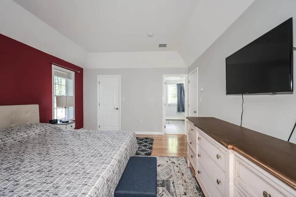 41 Orcutt Drive Chester NH 03036