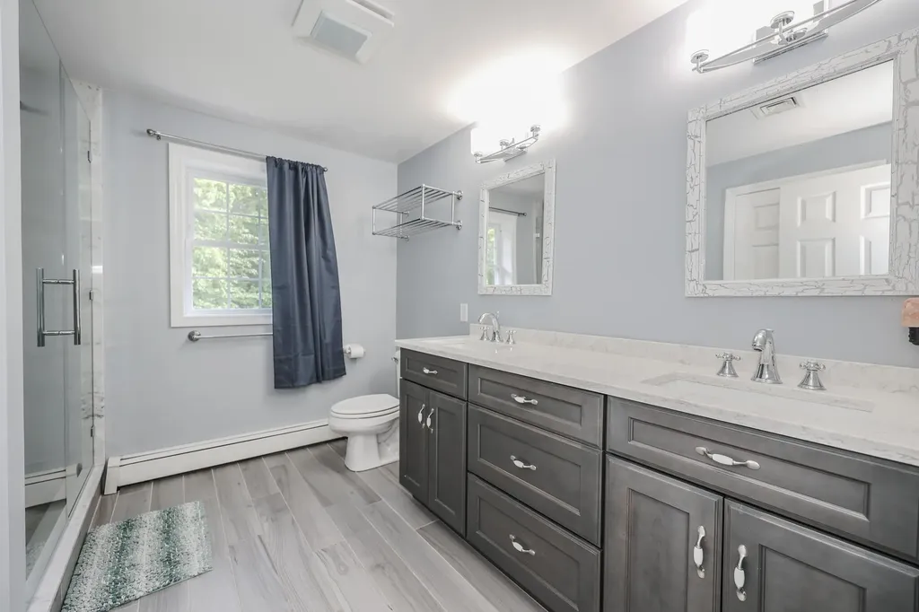 41 Orcutt Drive Chester NH 03036