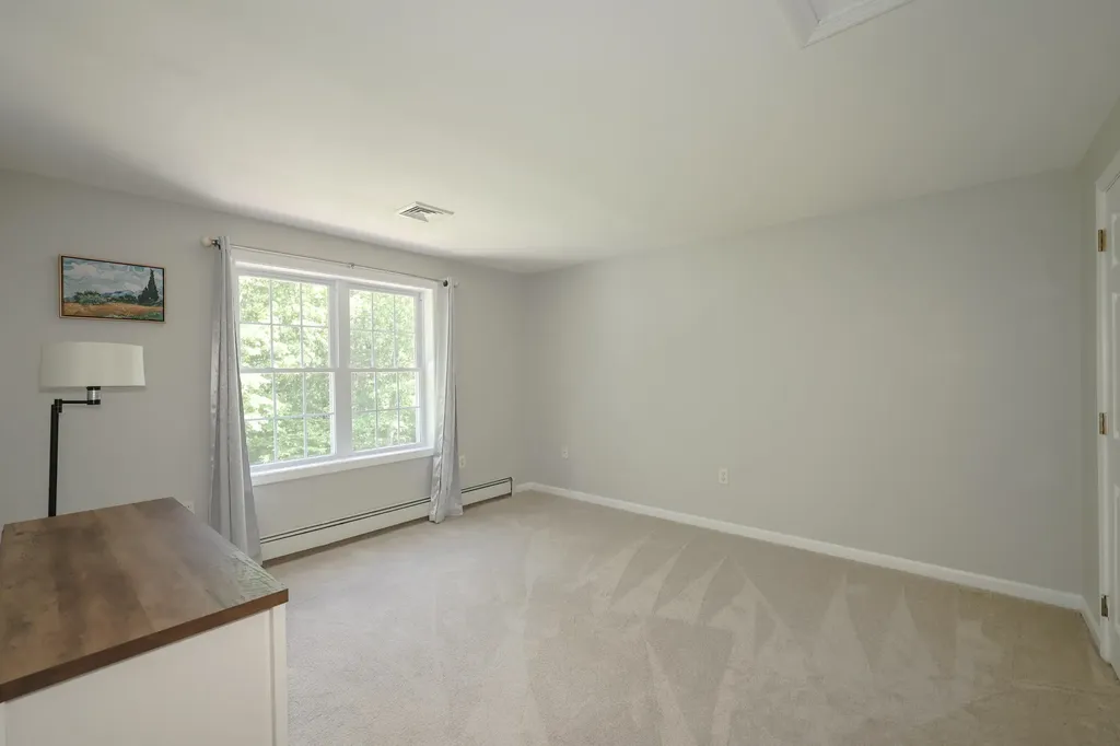 41 Orcutt Drive Chester NH 03036