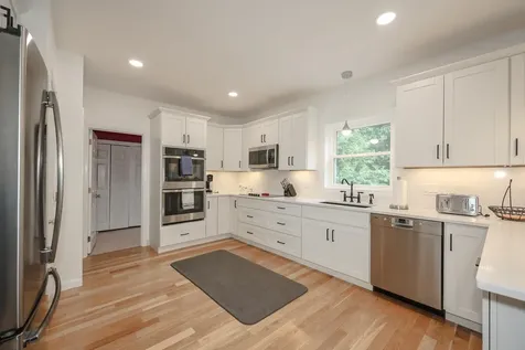 41 Orcutt Drive Chester NH 03036