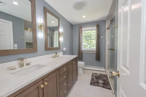 41 Orcutt Drive Chester NH 03036