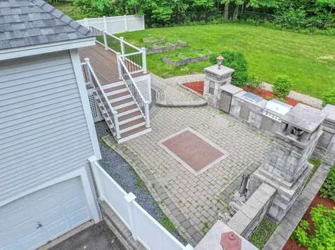 41 Orcutt Drive Chester NH 03036