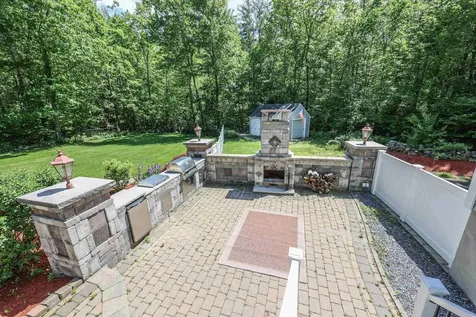 41 Orcutt Drive Chester NH 03036