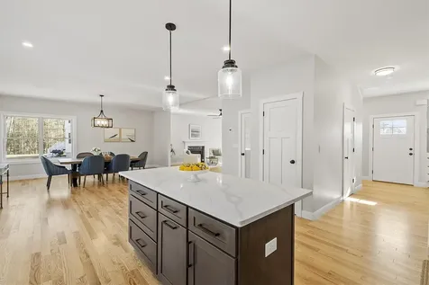 44c Stephen C Savage Way Plaistow NH 03865