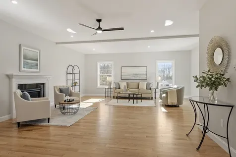 44c Stephen C Savage Way Plaistow NH 03865