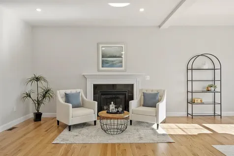 44c Stephen C Savage Way Plaistow NH 03865