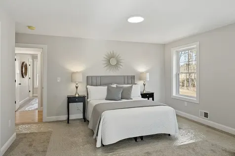 44c Stephen C Savage Way Plaistow NH 03865