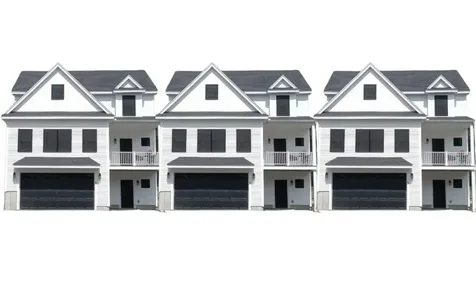 44c Stephen C Savage Way Plaistow NH 03865