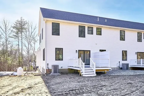 44c Stephen C Savage Way Plaistow NH 03865