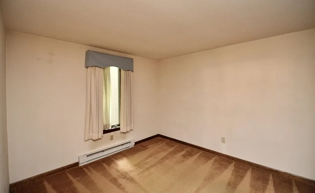 14 Bay Tree Lane Grantham NH 03753